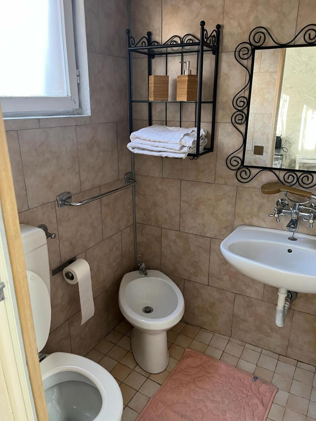 Casa Alessia Lägenhet Pisogne Exteriör bild