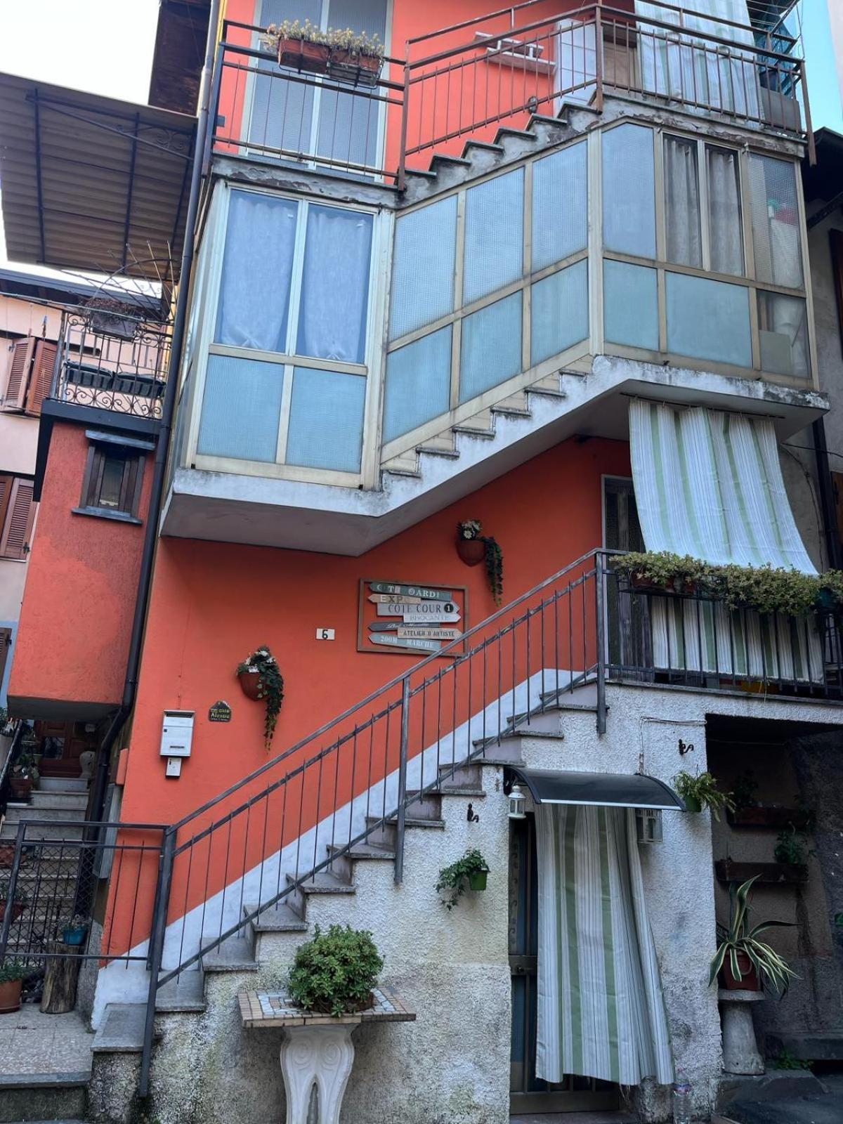 Casa Alessia Lägenhet Pisogne Exteriör bild
