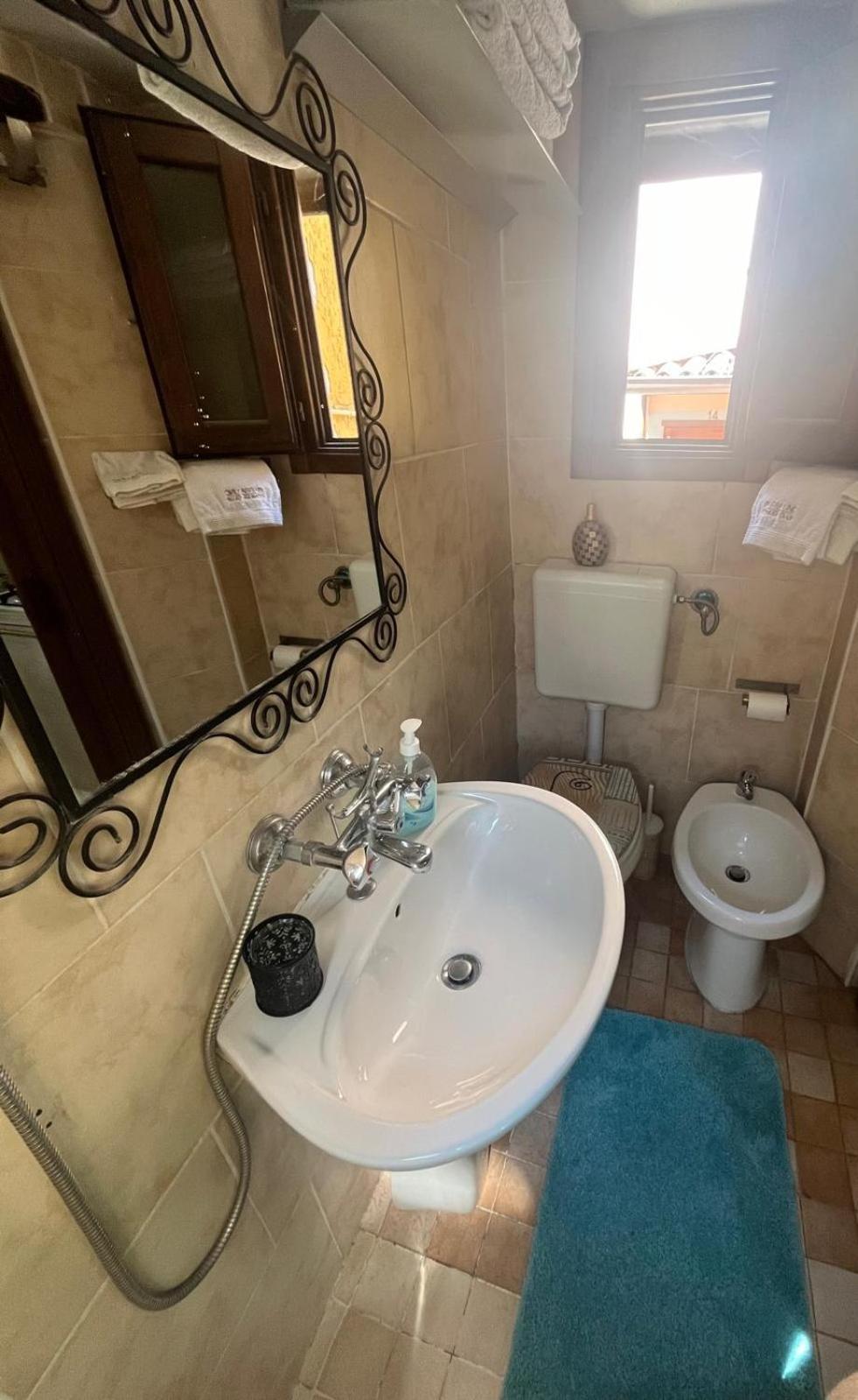 Casa Alessia Lägenhet Pisogne Exteriör bild